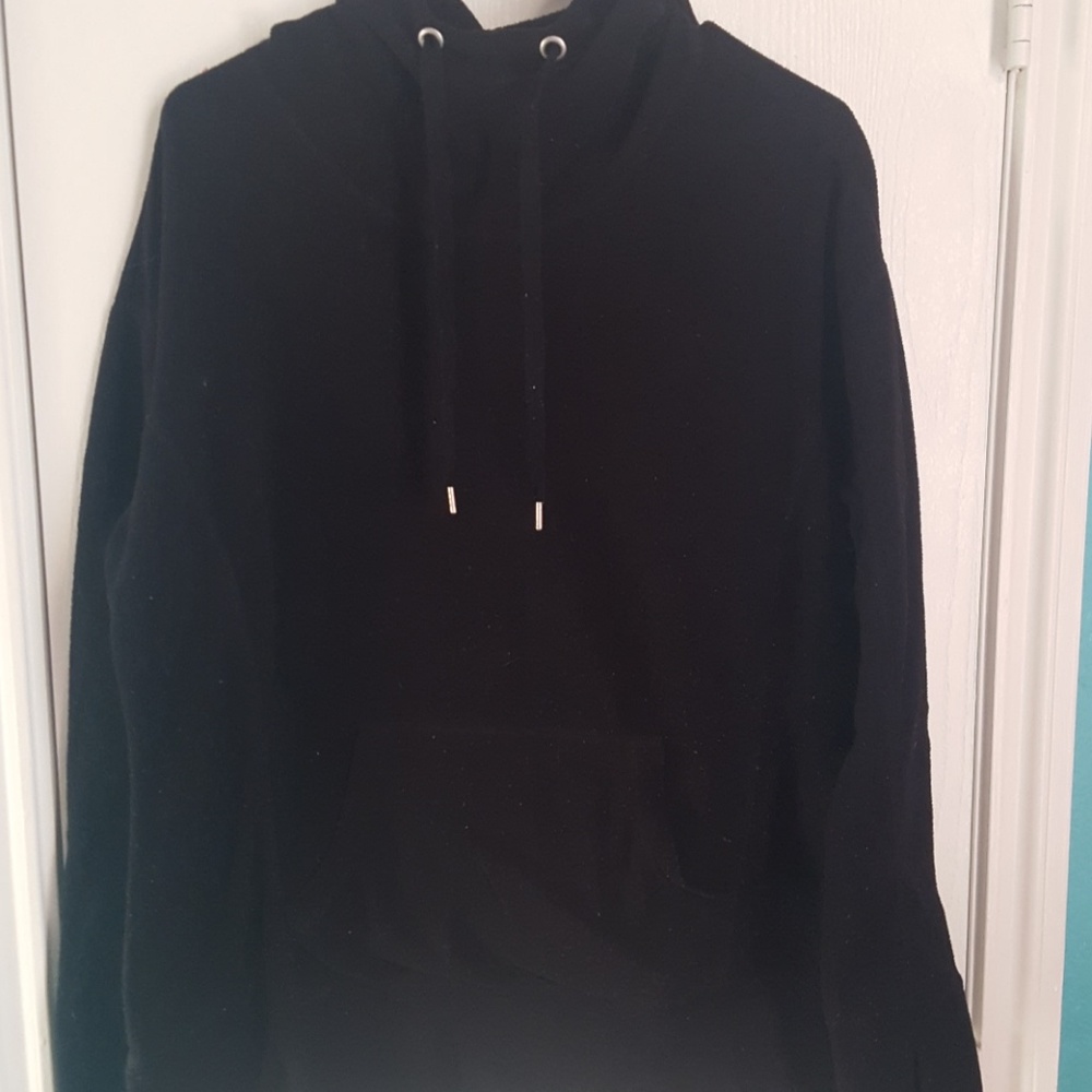 Athletic sweatshirt